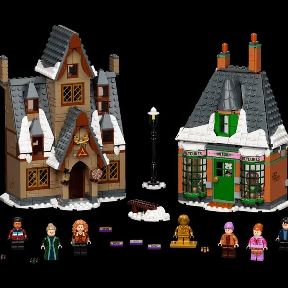 New Lego Harry Potter Hogsmeade Village Visit Retired Collectible Set 76388 - Picture 3 of 13